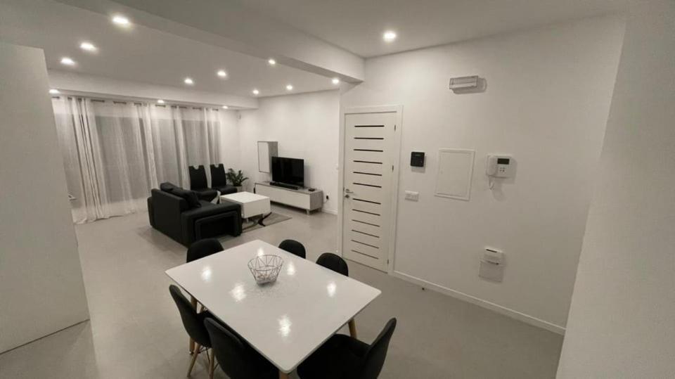 Duarte Apartments - Lux Mindelo Ngoại thất bức ảnh